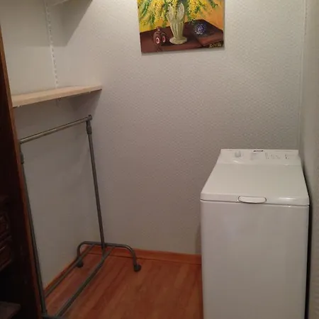 Adelaide Apartment *